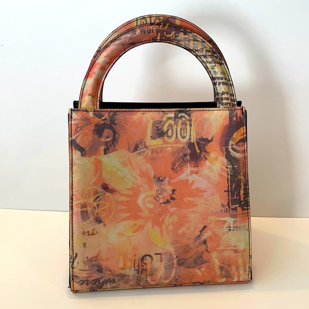 NWOT CASA LOPEZ Vintage Multicolor Chic Fall Abstract Mini Triangle Handle Bag